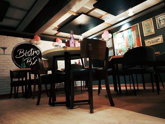 Bistro B2