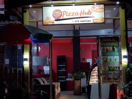 Q Dine Pizza Hub Family Restaurant