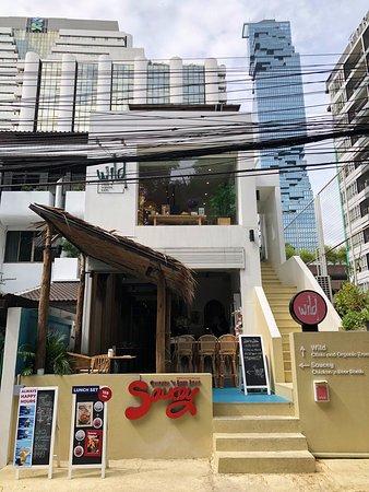 Saucey Chicken and Beer Bomb