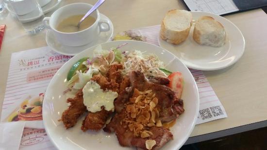 Royal Host Restaurant