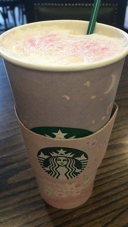 Starbucks Cheonan Seongjeong DT