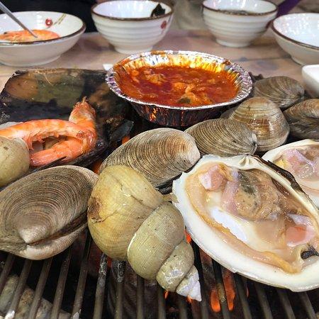 Firing Clams Sashimi Restaurant