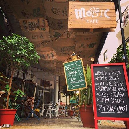 Mosaic cafe
