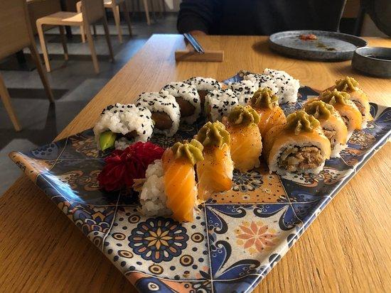 NAMI Sushi and Mixology