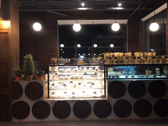 Cross House & Deli