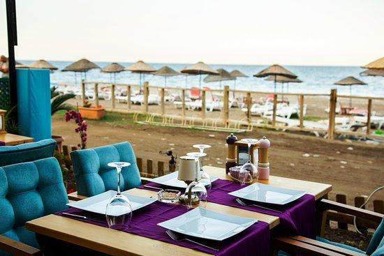Kara Kedi Beach Restaurant