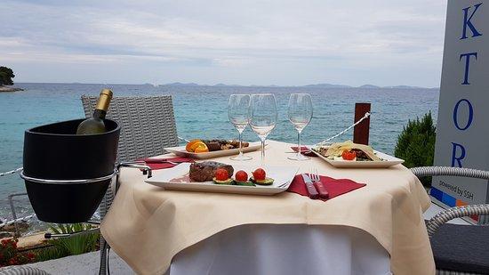 Buffet Reflektor