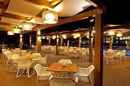 Open Deck