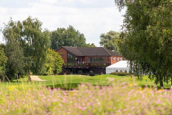 Westwoods Bar & Grill