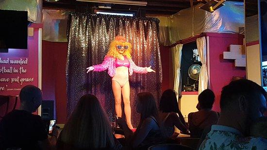 Decades Showbar Costa Teguise