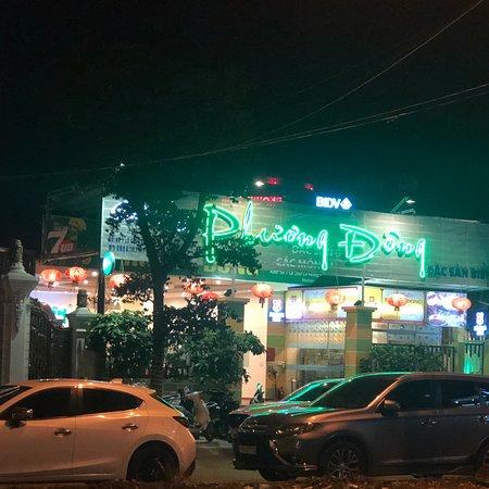 Nha Hang Phuong Dong
