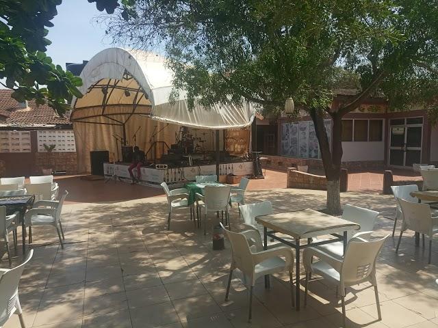 Fridays Bar & Restaurant