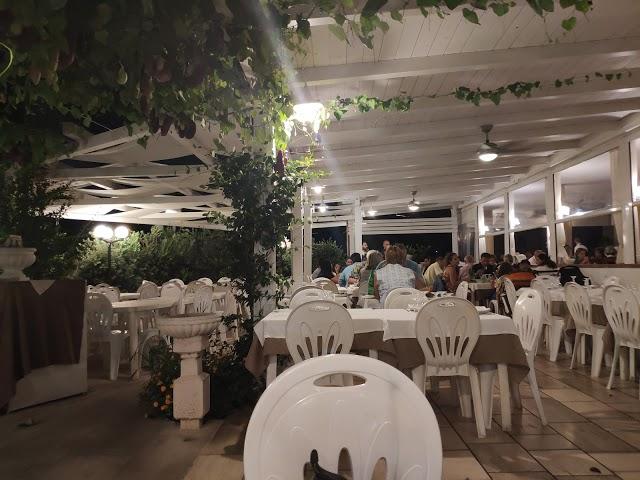 Ristorante Pizzeria Gli Archi