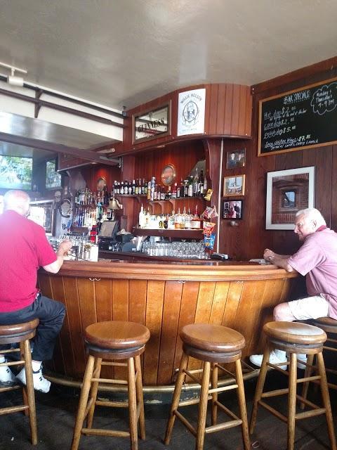 Ketch Joanne Restaurant & Harbor Bar