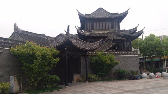 Diaohualou Scenic Area