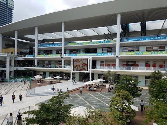 Plaza South