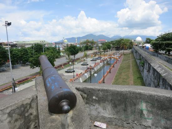 Benteng Oranje
