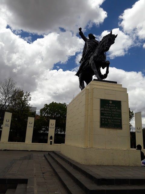 Plaza Túpac Amaru