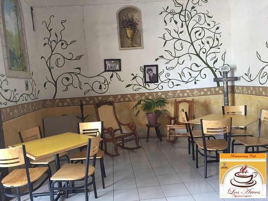 Café e Los Arcos