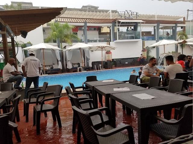 Mixer Bar and Lounge