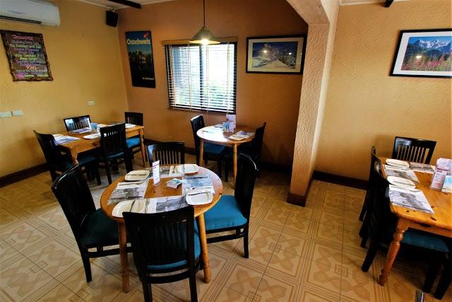 SANTIS Delicatessen Silang