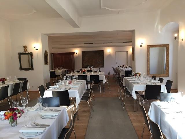 Gasthaus Schloss Hochhaus