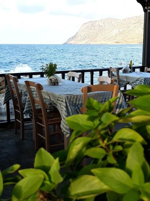 Meraklis Taverna