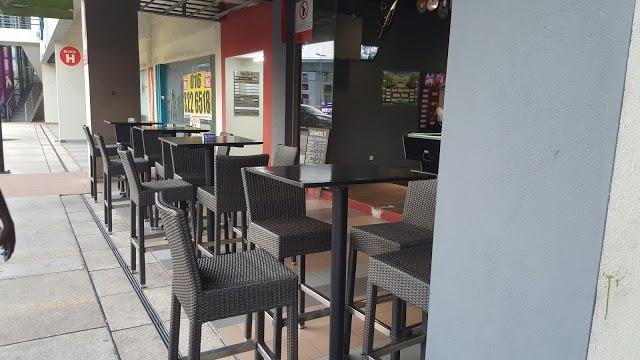 The Bier Pit Bar & Restaurant