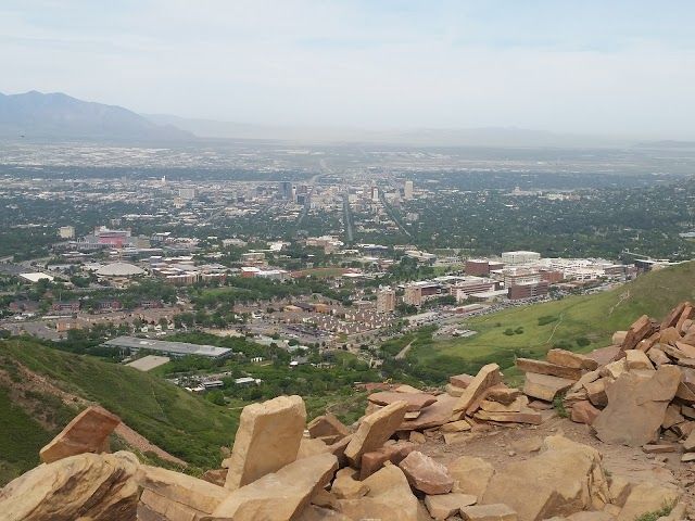 The Living Room Trailhead