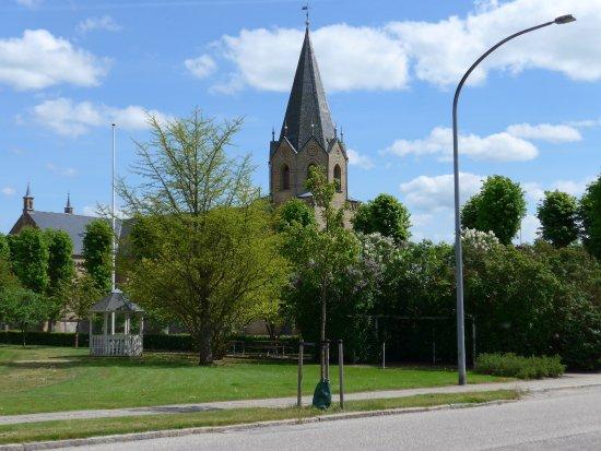 Tyrstrup Kirke