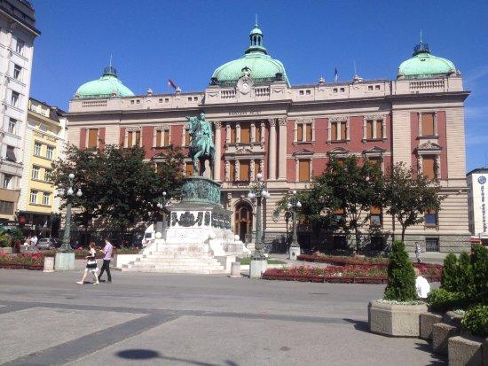 Trg republike