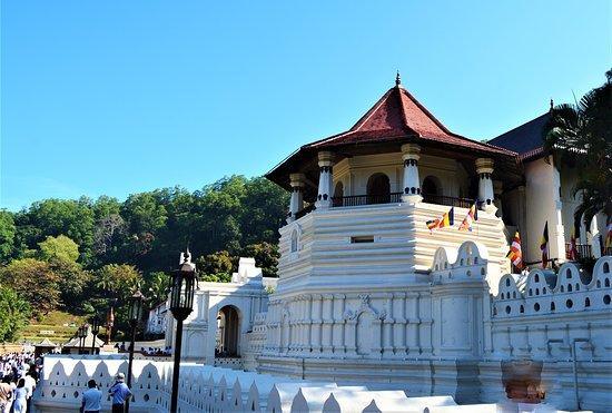 Temple of the Tooth Museum