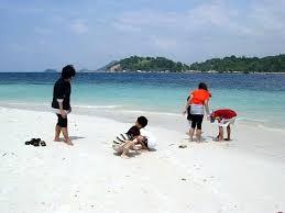 Mutun Beach