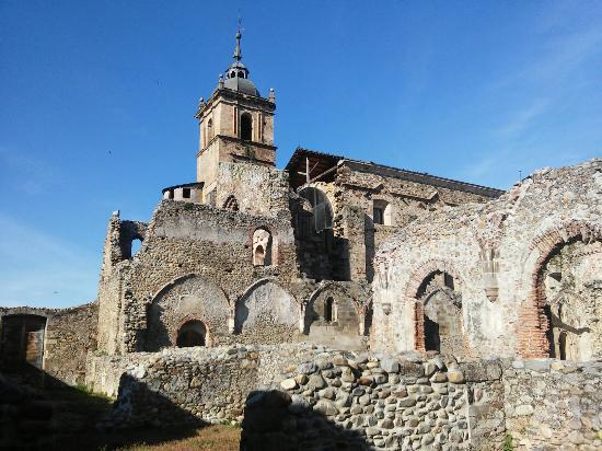 Monasterio de Santa Maria de Carracedo