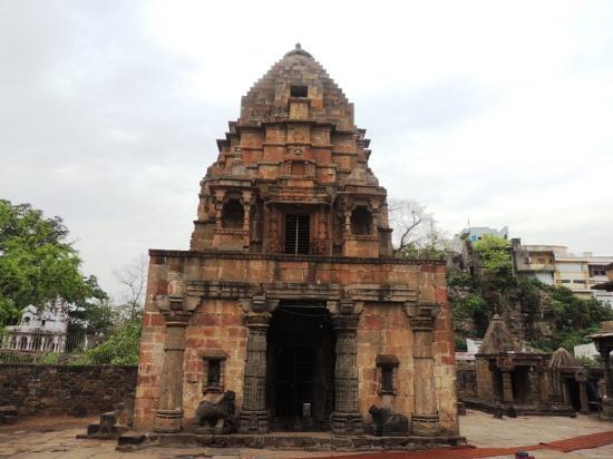 Mamleshwar Temple