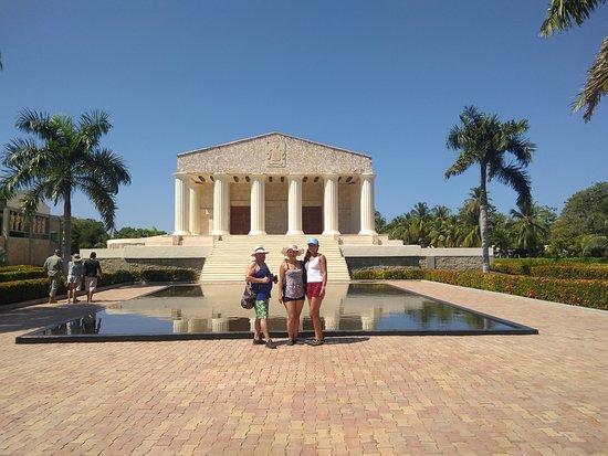 Parque Museo De Infanteria De Marina