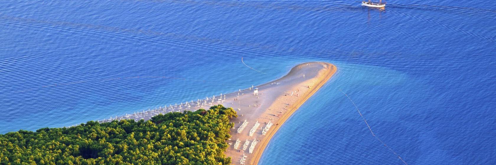 Zlatni Rat Beach