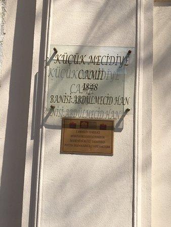 Kucuk Mecidiye Mosque