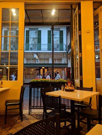 Felix's Restaurant and Oyster Bar