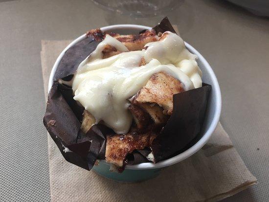 Cinnabon