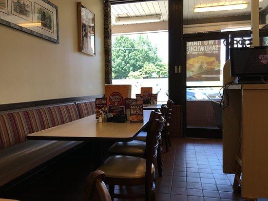 Huddle House