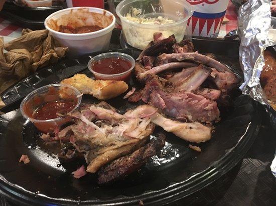 Marshall's Bodacious BBQ