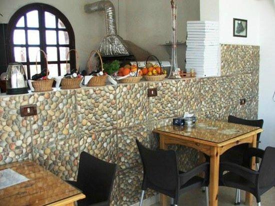 Athanor Cafe-Pizzeria