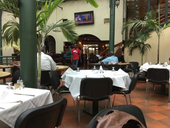 Cafe de Rome
