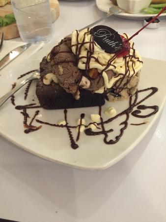 Ruth's Desserts & Diner