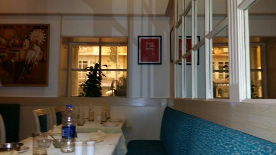 Niros Restaurant