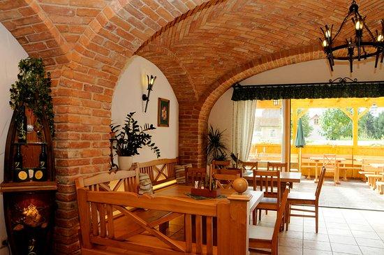 Buschenschank im Gwolb