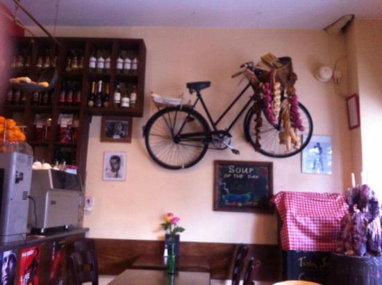 Raoul's Cafe