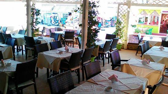 Ariadni Restaurant