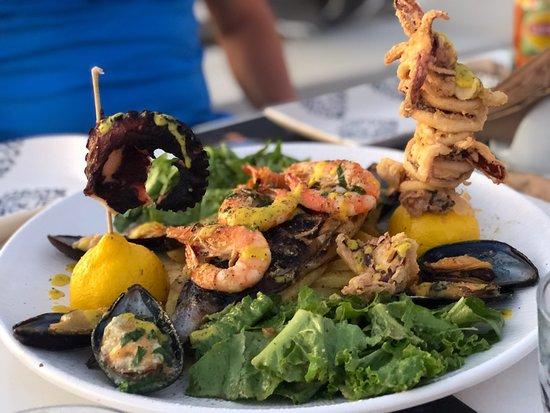 Liatero Beach Bar Restaurant